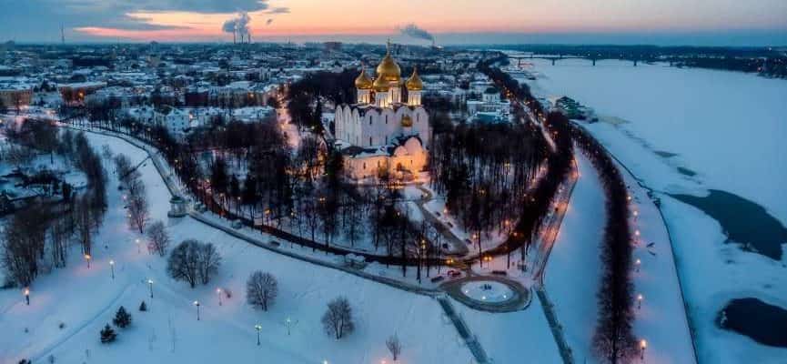 Зимний отдых в России: куда поехать недорого в декабре 2023